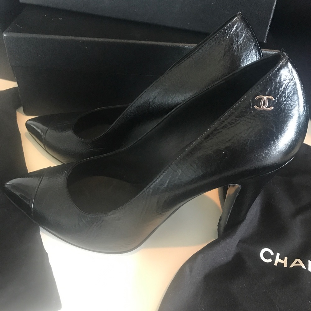 Chanel Black Escarpins Heels